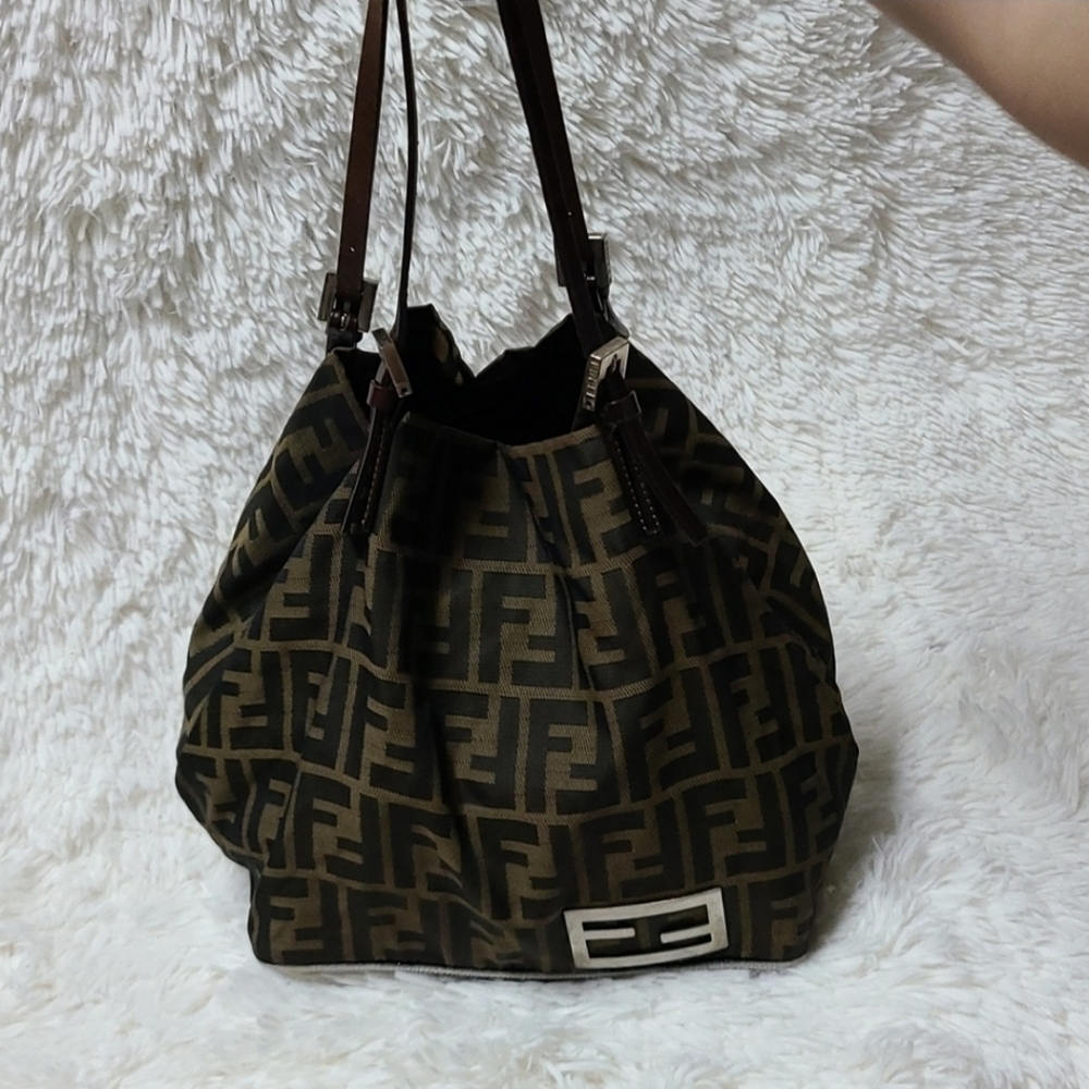 💯 Authentic Fendi Zucca Handbag 🍀